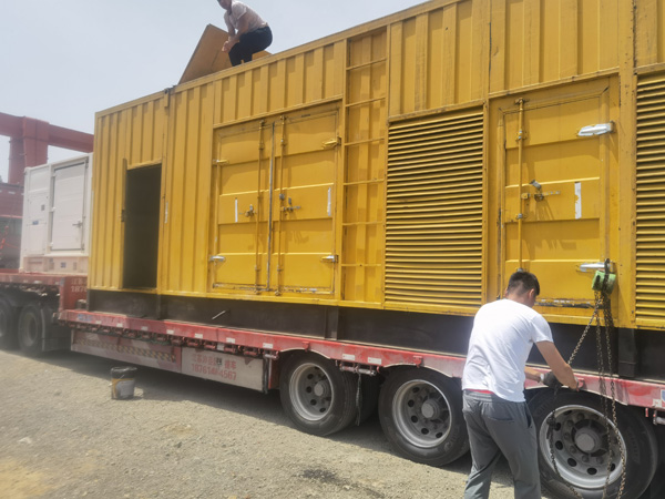 铁西发电机出租100KW发电机需要什么规格的电缆线?