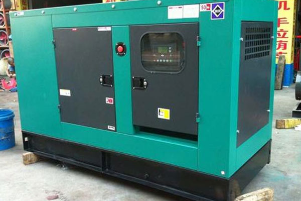 铁西如何检查机油的使用时间？