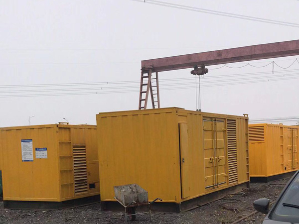 铁西100kw柴油发电机组每小时油耗？